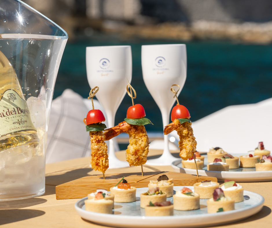 Yacht Catering Services a Capri con Grotta Azzurra Gourmet